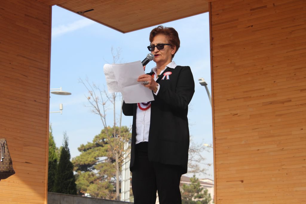 BİR SEVDADIR ÖĞRETMENLİK