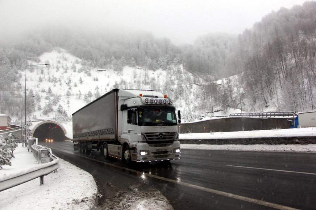 BOLU DAĞI'NDA ULAŞIM SORUNU