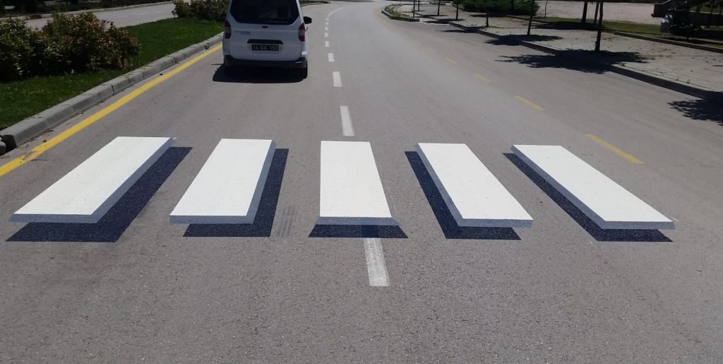 BOLU'DA 3D YAYA GEÇİDİ