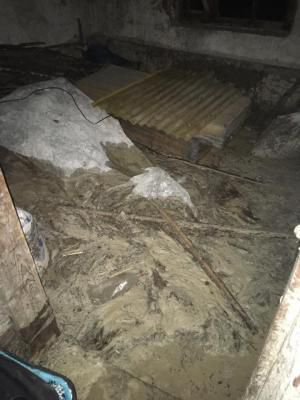 BOLU'DA EVLERİ SU BASTI !