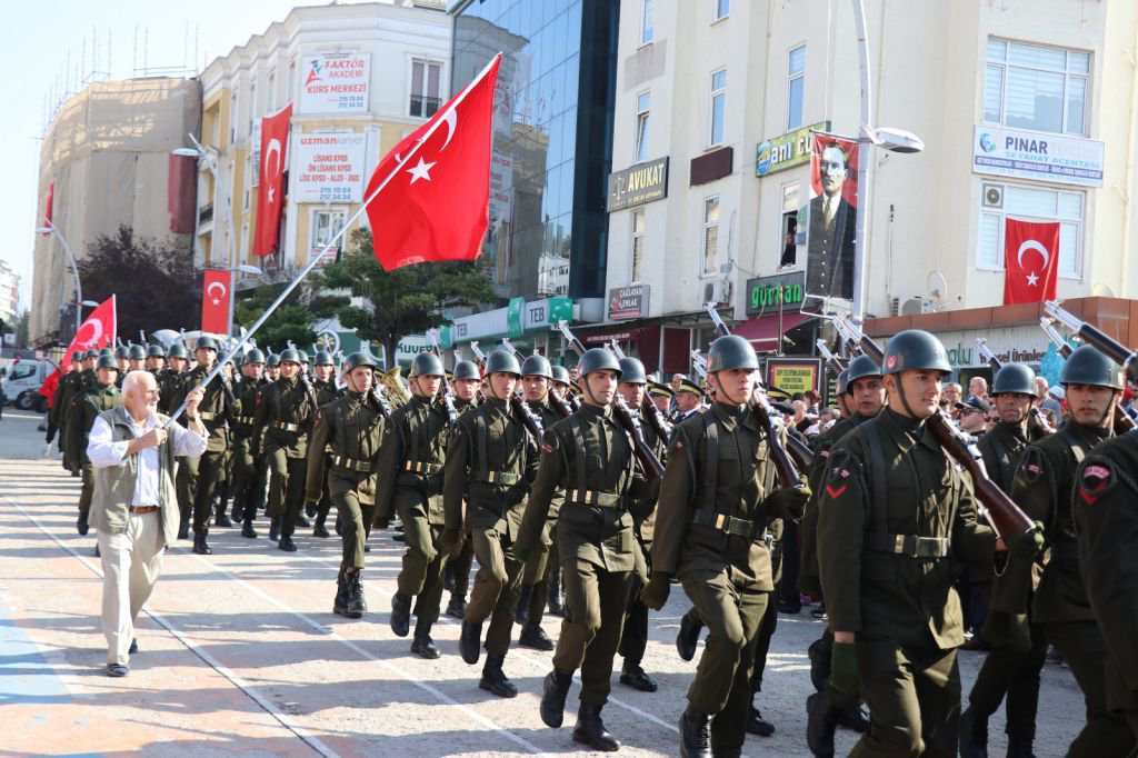 BOLU'DA MUHTEŞEM CUMHURİYET COŞKUSU