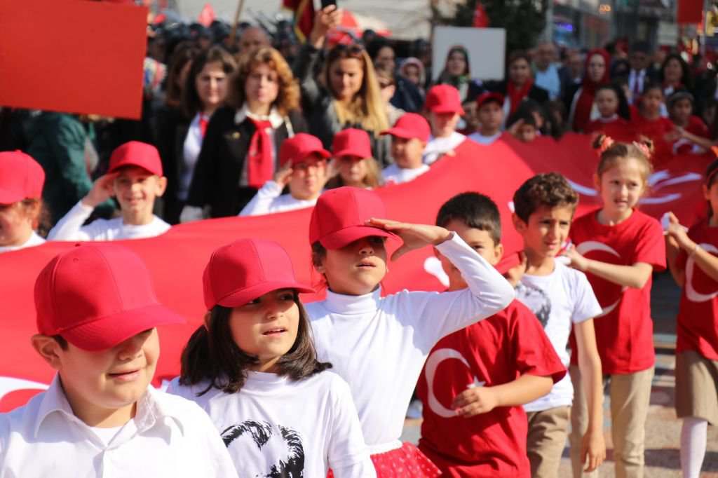 BOLU'DA MUHTEŞEM CUMHURİYET COŞKUSU