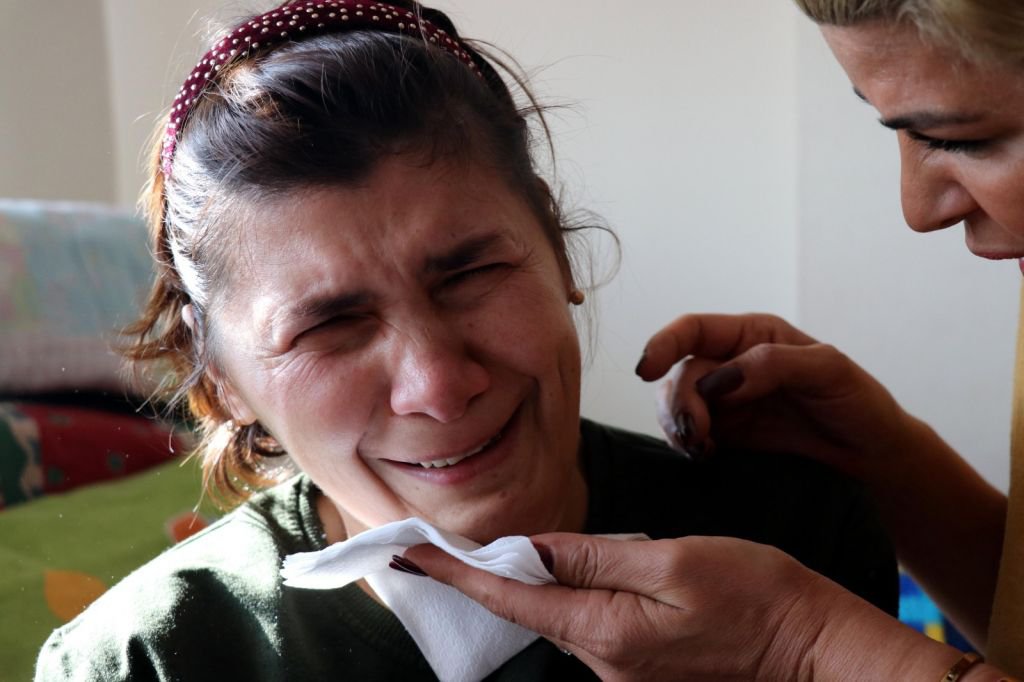 BU KADINA YAZIK DEĞİL Mİ?