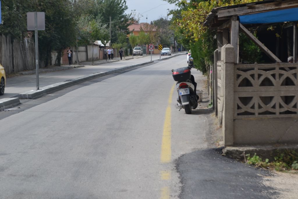 BU YOLDAN HERKES ŞİKAYETÇİ