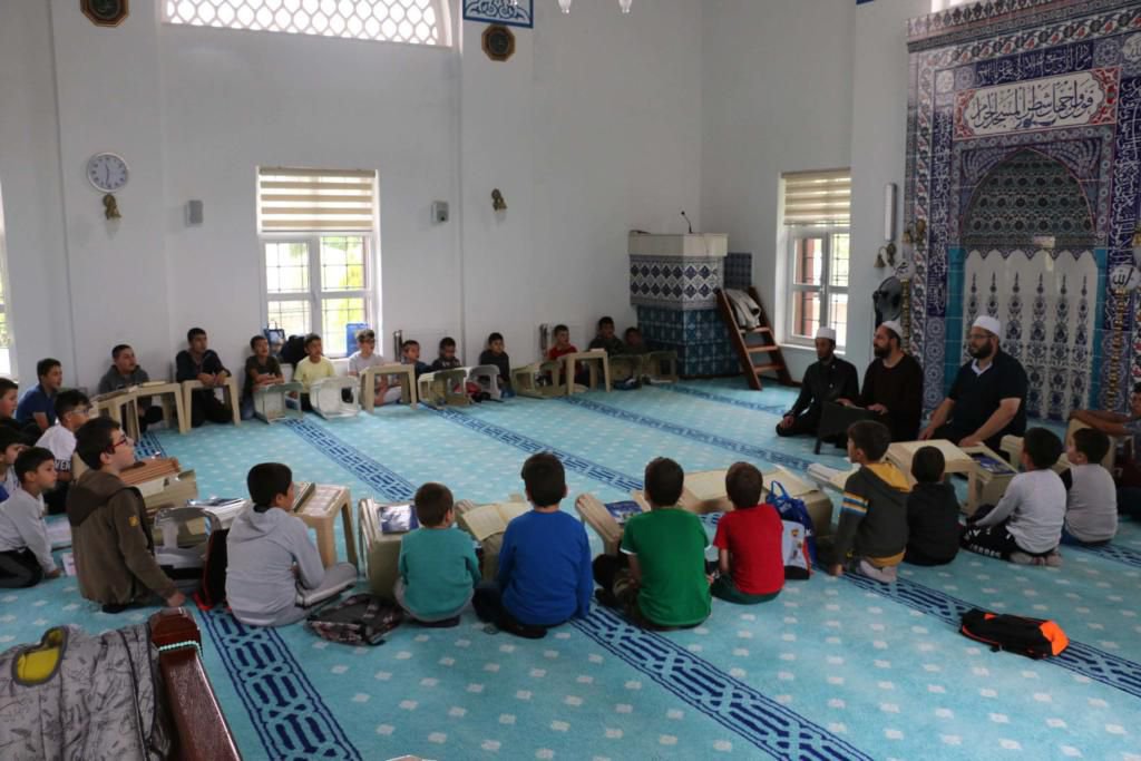 CAMİLER BU YAZ DA CIVIL CIVIL