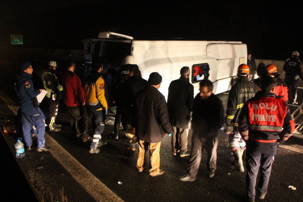 CENAZEDEN DÖNENLER ÖLÜMDEN DÖNDÜ