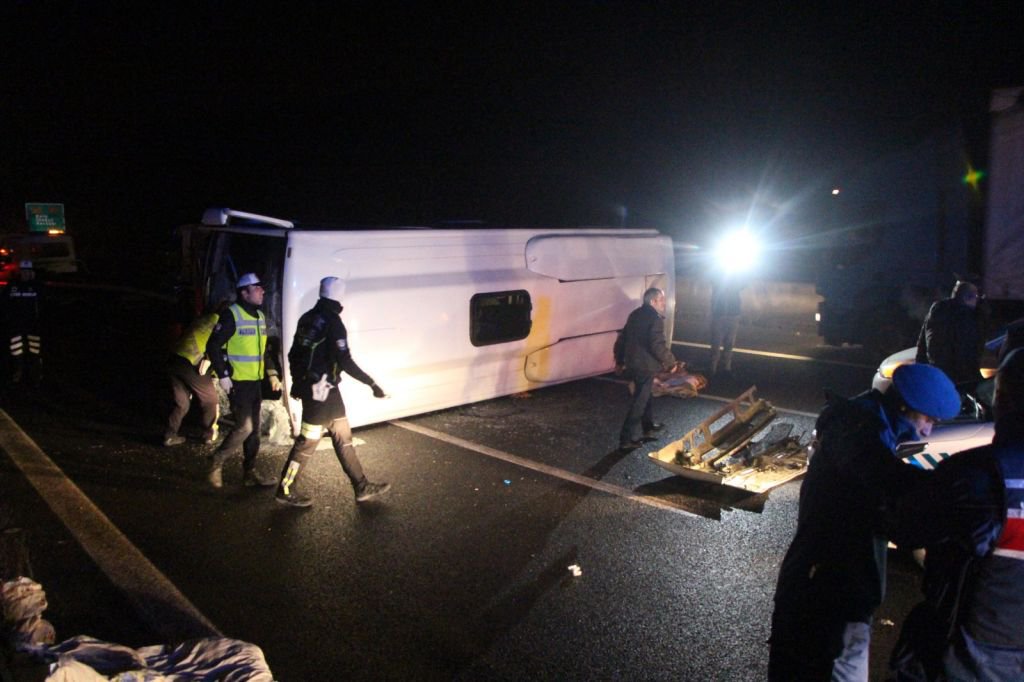 CENAZEDEN DÖNENLER ÖLÜMDEN DÖNDÜ