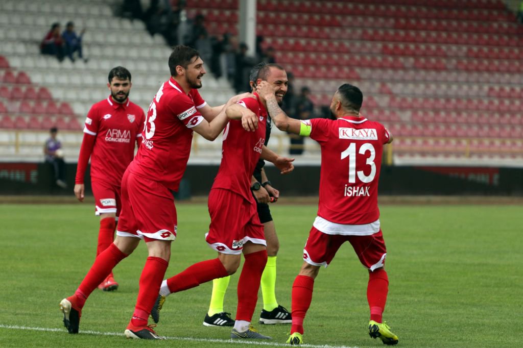 ÇOK ŞÜKÜR LİG BİTTİ