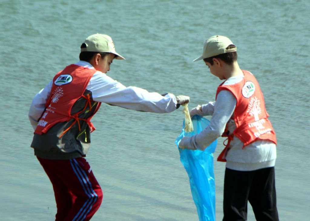“DAHA TEMİZ BİR DÜNYA OLUŞTURMAK BİZİM ELİMİZDE”