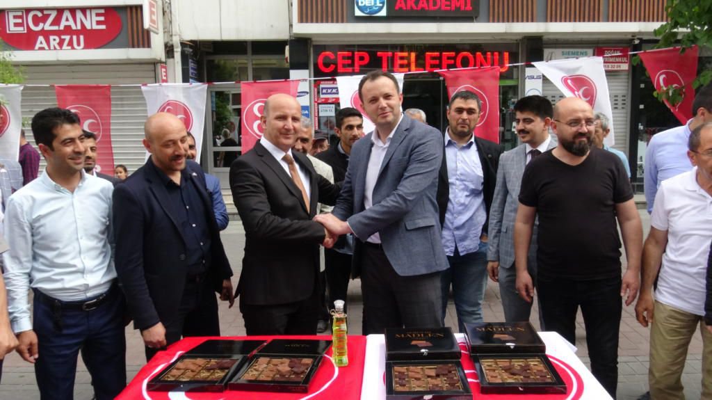 "DAVA EMİN ELLERDE"