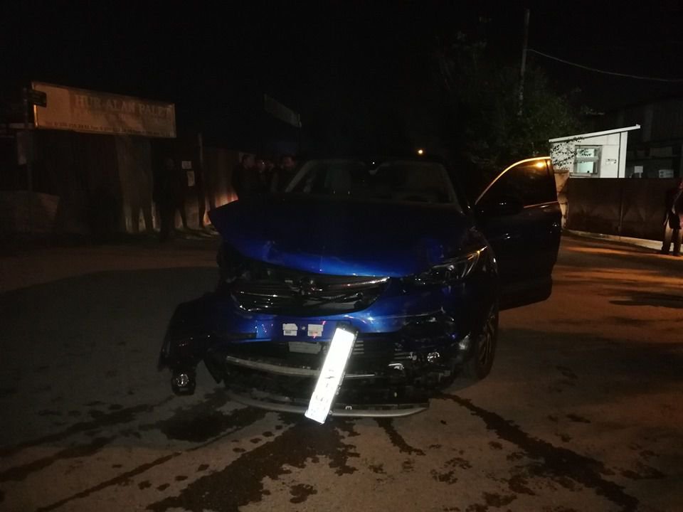 ESKİ BAŞKAN KAZA YAPTI !