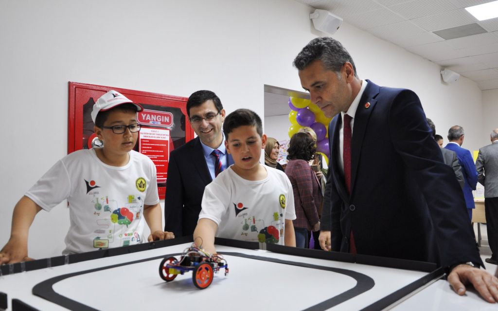 GELECEĞİN MUCİTLERİ UMUT VERİYOR