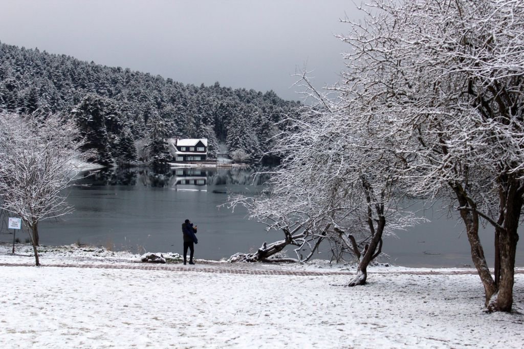 GÖLCÜK'TE KARTPOSTALLIK MANZARA