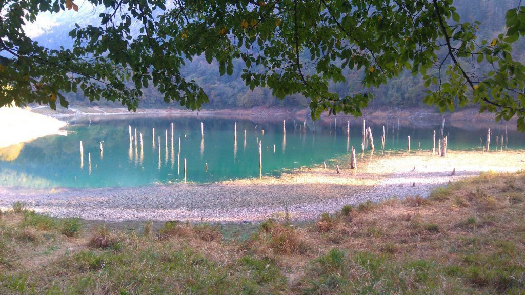 GÖLÜN SULARI 10 METRE ÇEKİLDİ !