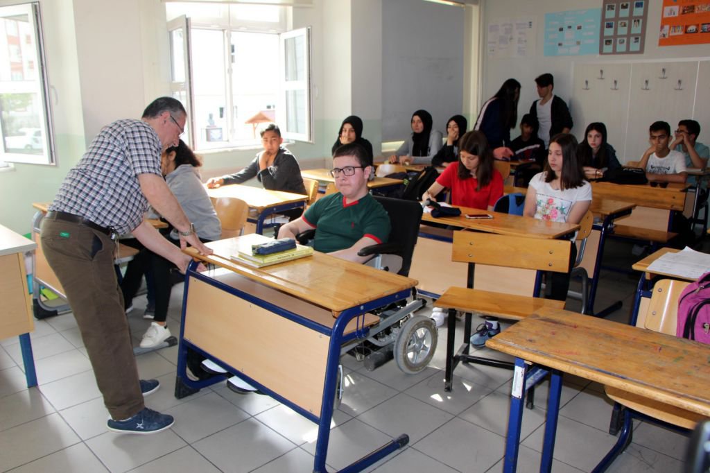 GÖZ DOLDURAN FEDAKARLIK ÖRNEĞİ