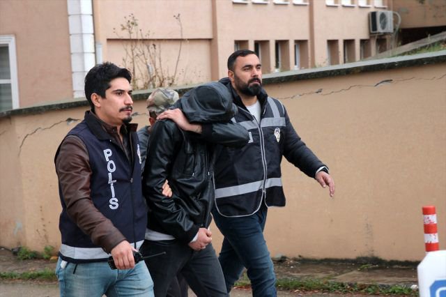 HIRSIZLAR YİNE RAHAT DURMADI