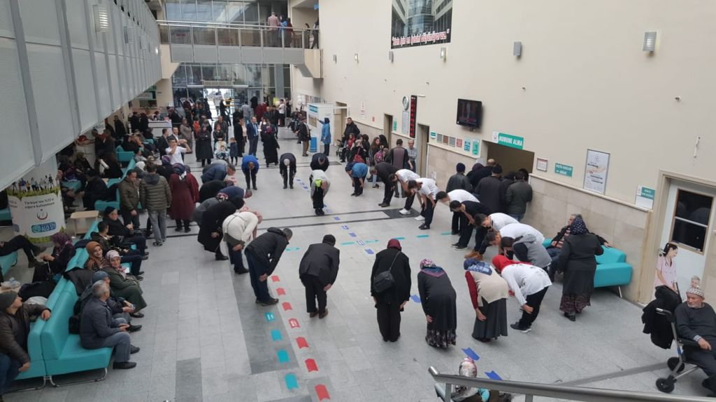 İL SAĞLIK MÜDÜRLÜĞÜNDEN ALKIŞLANACAK HAREKET