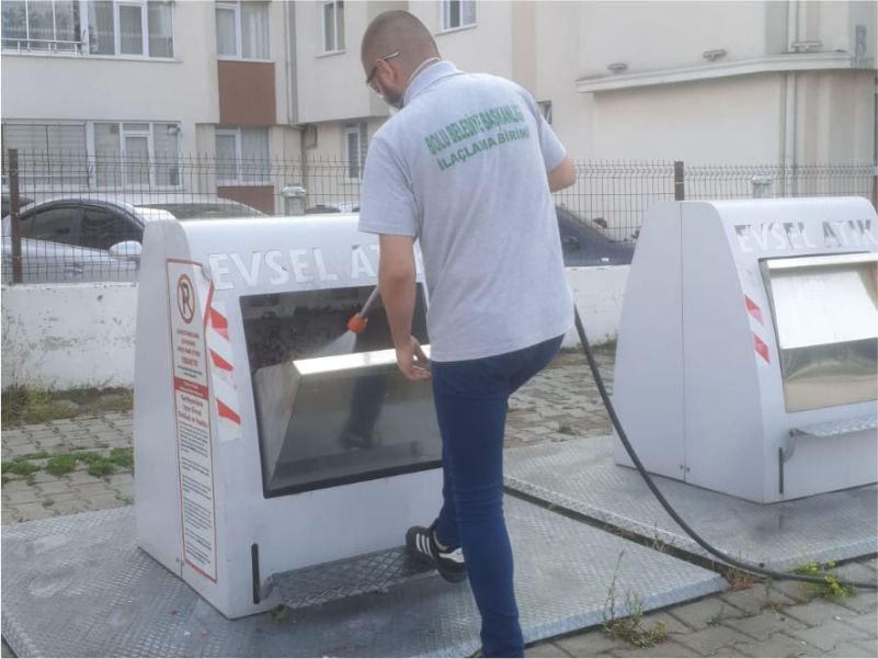 İLAÇLAMA ÇALIŞMALARI DEVAM EDİYOR