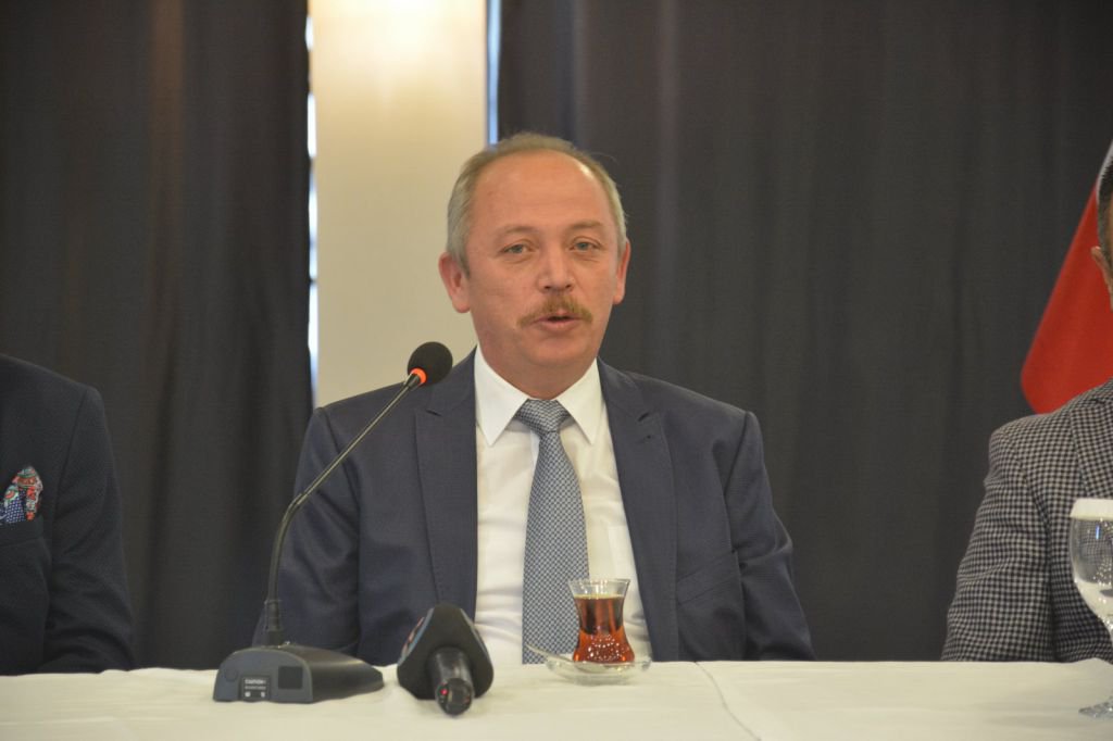 CAVİT DEMİR BOLUSPOR KONGRESİNDE ADAY