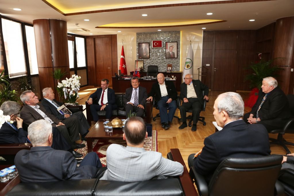 BAŞKAN ÖZCAN'A EN ANLAMLI ZİYARET