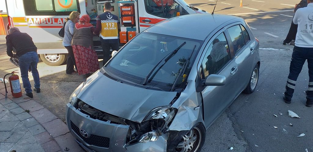 KAFA KAFAYA ÇARPIŞTILAR