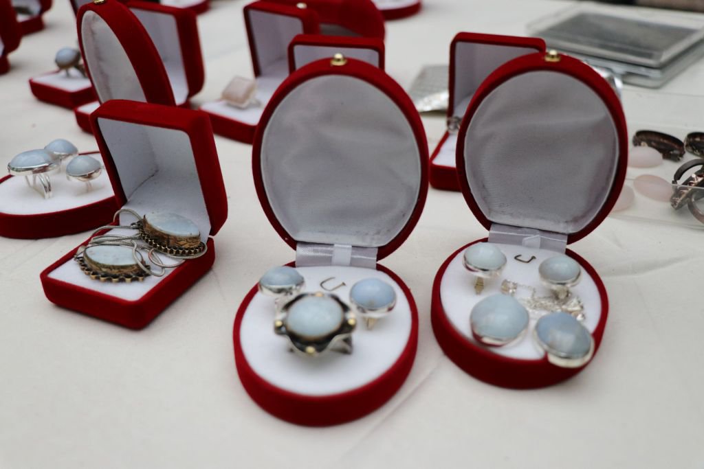 KALSEDON TAŞI EKONOMİYE KAZANDIRILIYOR