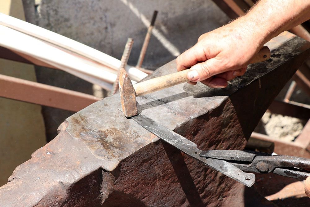 KAMYON MAKASINDAN HARİKALAR YARATIYOR