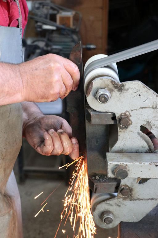 KAMYON MAKASINDAN HARİKALAR YARATIYOR