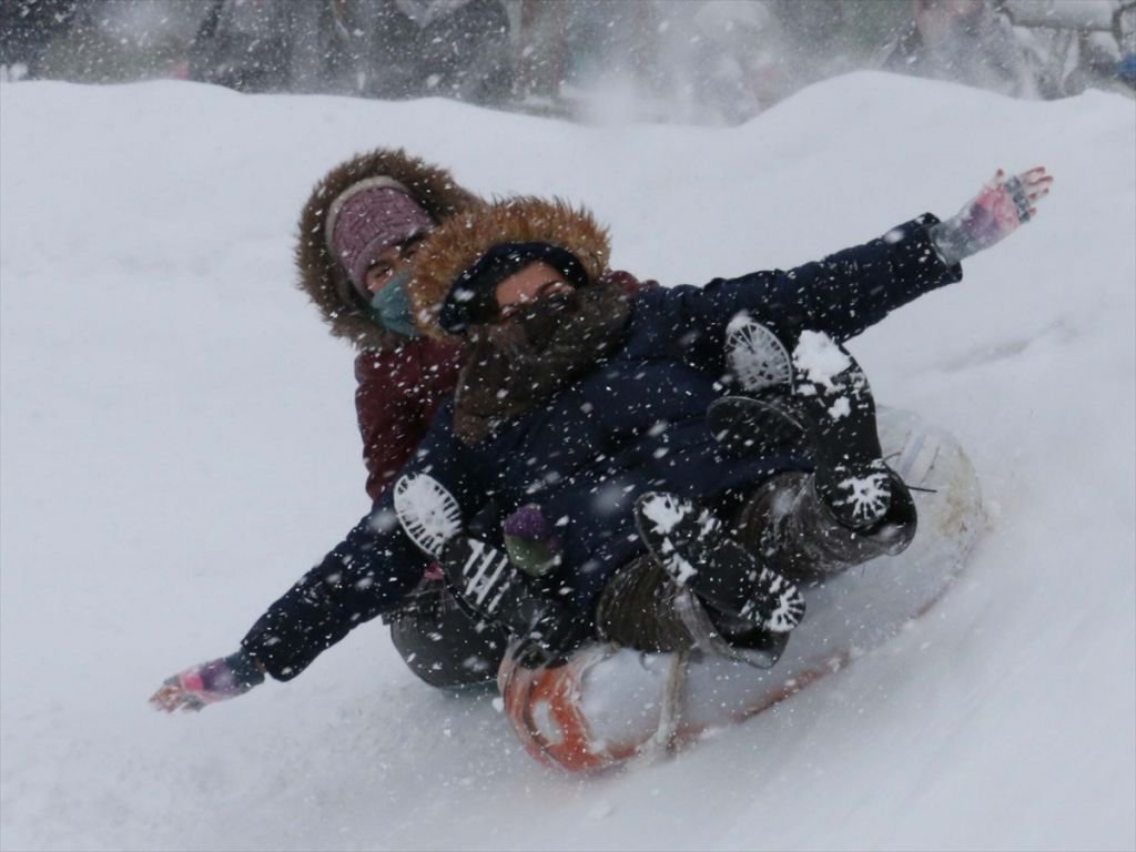 KARLA GELEN EKMEK PARASI