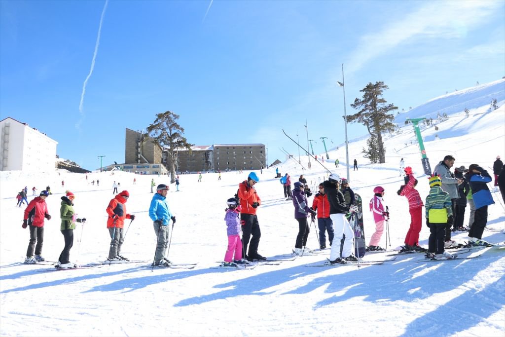 KARTALKAYA DOLUP TAŞIYOR