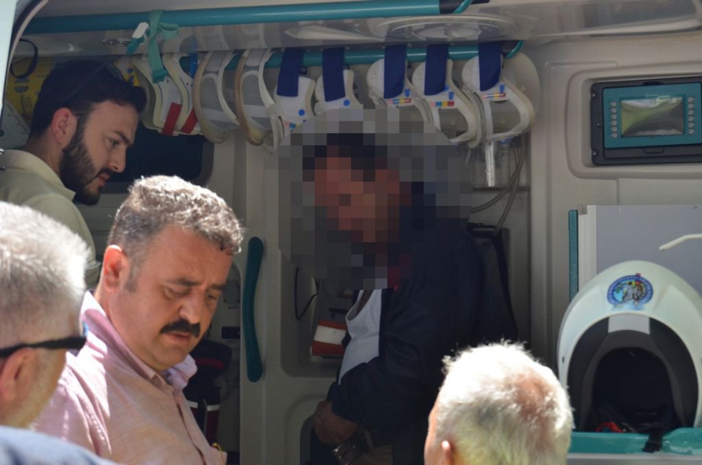 KENDİNİ YAKMAYA KALKTI