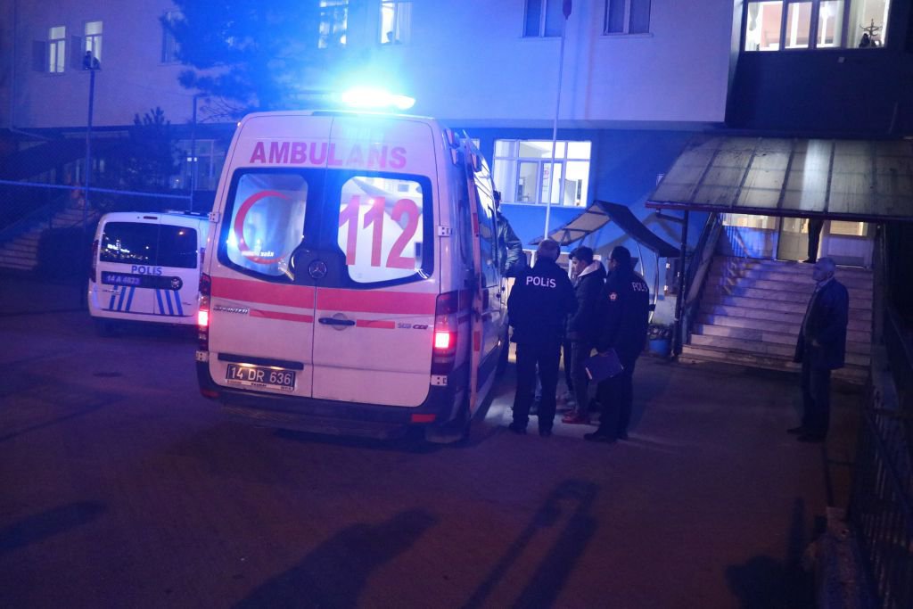 LİSE ÖĞRENCİLERİ ZEHİRLENDİ !