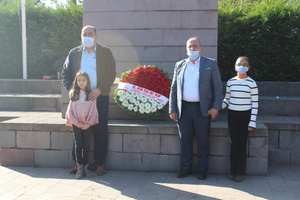 MASKENİ TAK, FARKINDALIĞINI YARAT