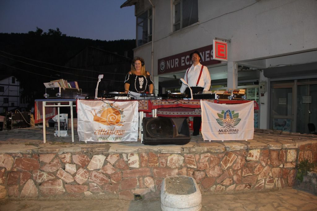 MUDURNULULAR  MAZİYE YOLCULUK YAPTI