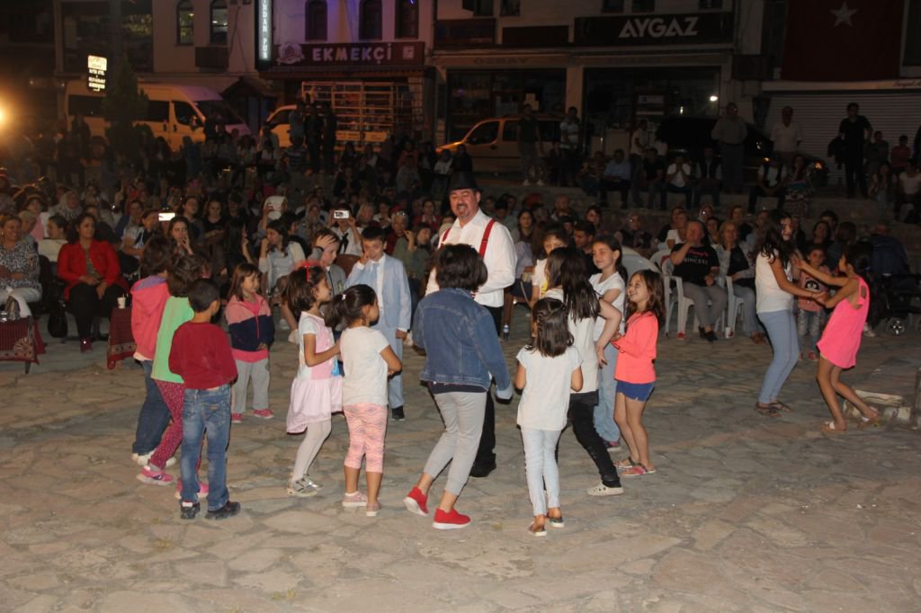 MUDURNULULAR  MAZİYE YOLCULUK YAPTI