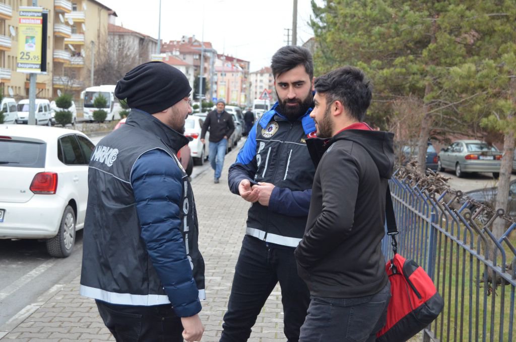 NARKOTİKTEN UYUŞTURUCU DENETİMİ