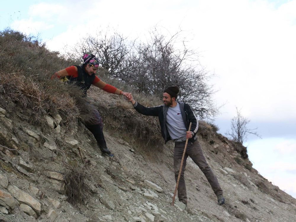 "ÖNCE EVLAT SONRA KOYUNLAR"