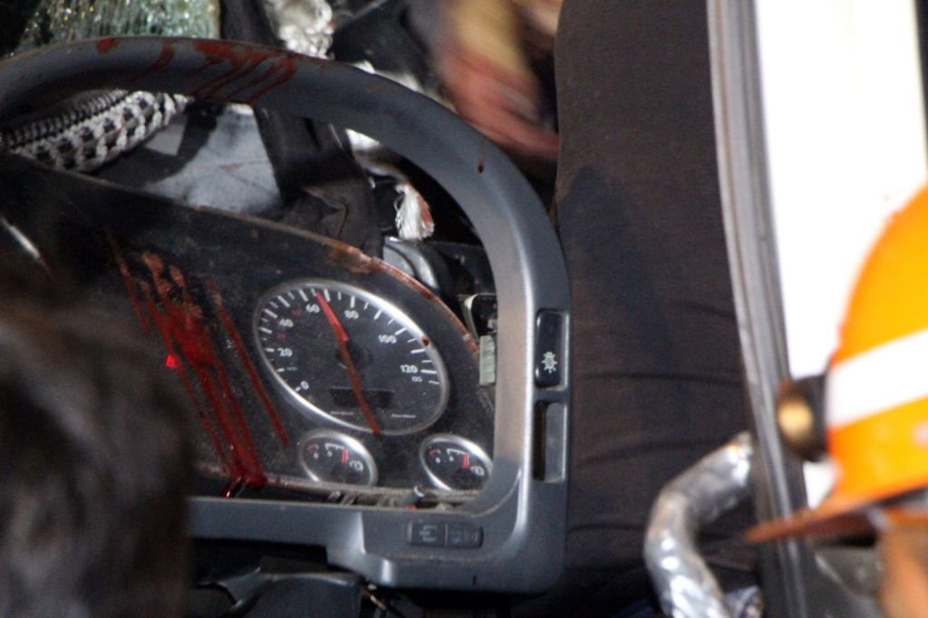 OTOYOLDA KORKUNÇ KAZA