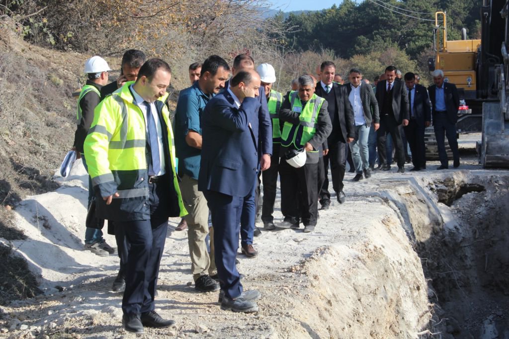 "ÖZCAN BECEREMİYORSA BİZ YAPARIZ"