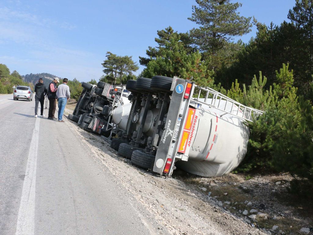 ŞARAMPOLE DEVRİLDİ