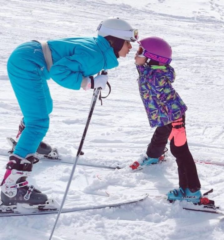 ŞEYMA SUBAŞI KARTALKAYA'DA