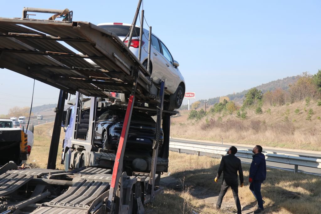 SIFIR ARAÇLAR HURDA OLDU!