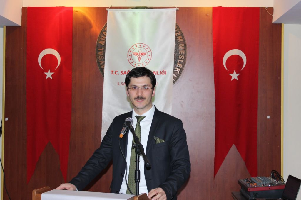 "BU MÜCADELEYİ KUTLUYORUZ"