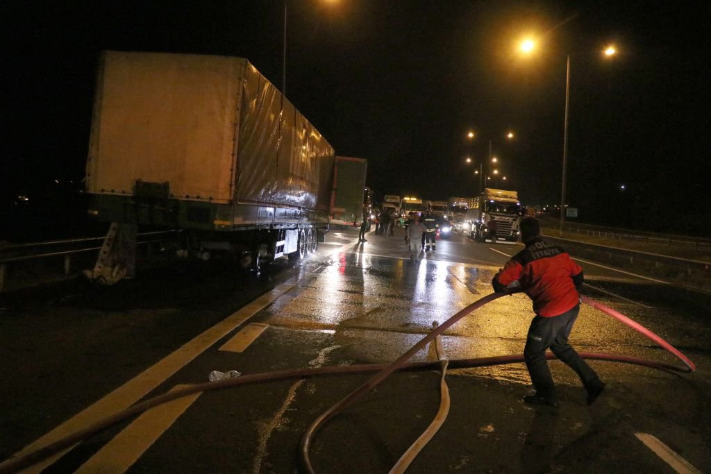 TIR ALEV ALEV YANDI...