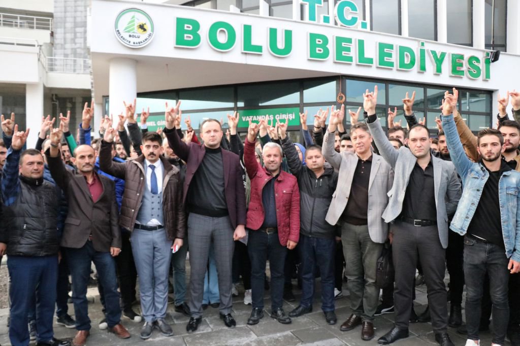 ÜLKÜCÜLER MECLİSİ BASTI !