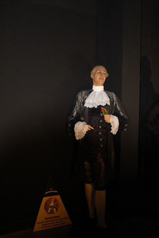 ÜNLÜLERİN BALMUMLARI BOLU'DA...