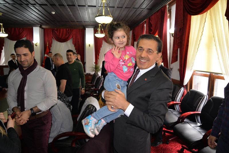 VALİ ÜMİT TURİZM TEMSİLCİLERİYLE BULUŞTU