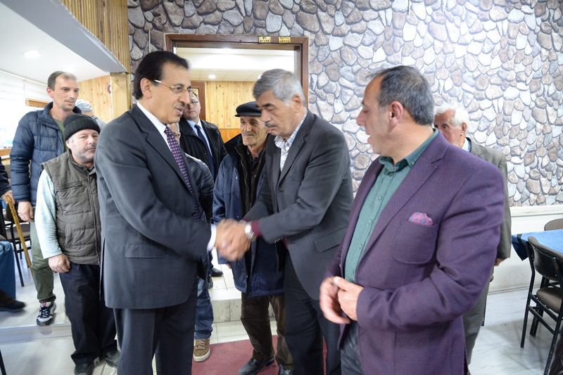 VALİ ÜMİT'TEN HALK BULUŞMASI