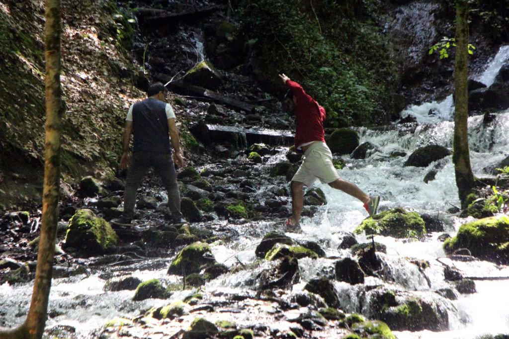 YEDİGÖLLER DOLDU TAŞTI