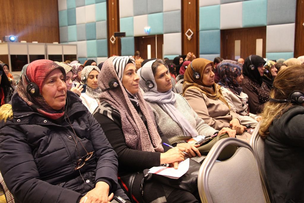 YERELDE KADIN BULUŞMALARI